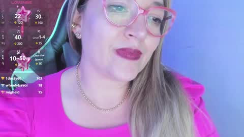Snapshot of naty__mature_ chatting on January 22, 1:20 am Nataly online show from January 22, 1:20 am