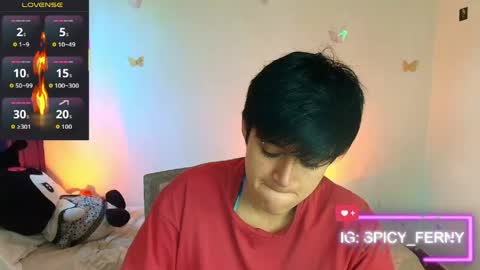 Snapshot of naty_lux19 chatting on May 4, 6:15 pm Fernanda online show from May 4, 6:15 pm