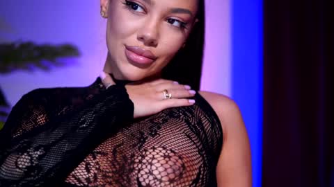 Snapshot of natydesiree chatting on December 23, 10:55 pm Naty online show from December 23, 10:55 pm