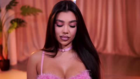 Naty online show from March 27, 8:30 pm