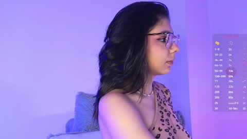 Snapshot of natysaenz1 chatting on July 1, 9:44 am Natalia online show from July 1, 9:44 am