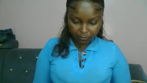 naughti_garlie online show from March 20, 5:18 pm