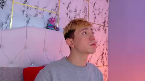 Christopher  Chris online show from February 28, 12:09 pm