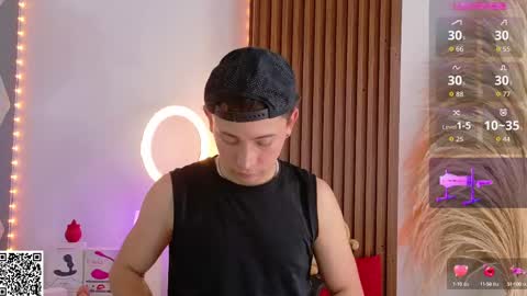 Christopher  Chris online show from September 18, 1:35 pm