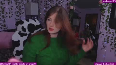 Snapshot of naughty_bella99 chatting on December 14, 12:16 am bella online show from December 14, 12:16 am