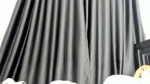 naughty_dreamss online show from February 5, 9:30 pm