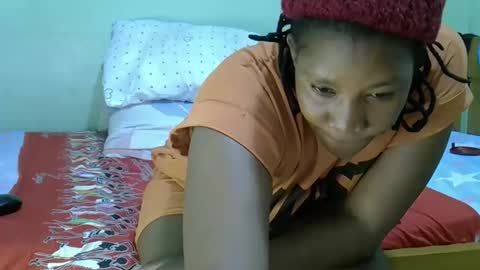 Snapshot of naughty_ebony62 chatting on November 22, 7:46 pm sexy ebony Queen online show from November 22, 7:46 pm