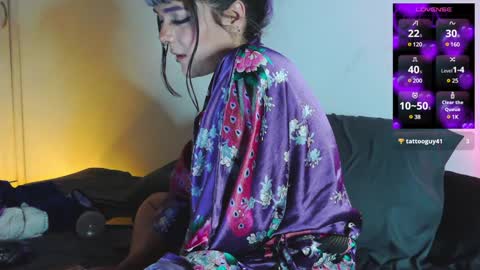 Snapshot of naughty_em_17 chatting on February 7, 12:20 am Em  please help me reach 100 thumbs up 3 online show from February 7, 12:20 am