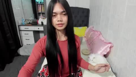 emma online show from December 19, 7:07 pm