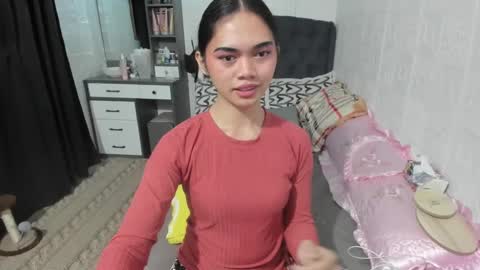 emma online show from January 4, 7:24 am