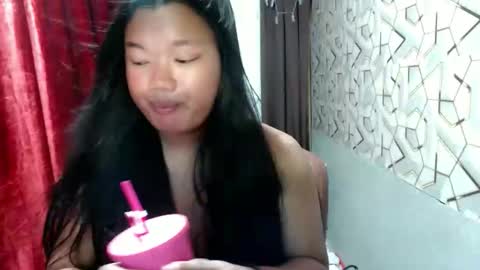 KATE online show from March 29, 5:40 am