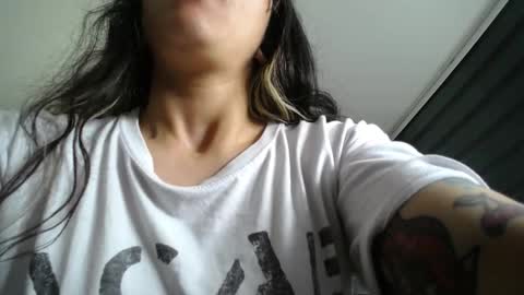 Snapshot of naughty_kittenm chatting on December 18, 10:43 am Kitten online show from December 18, 10:43 am