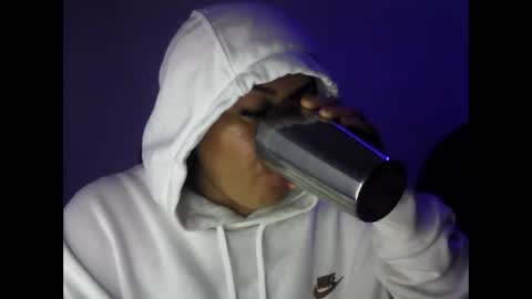 Snapshot of naughty_milf89 chatting on February 15, 7:51 am Alicia online show from February 15, 7:51 am