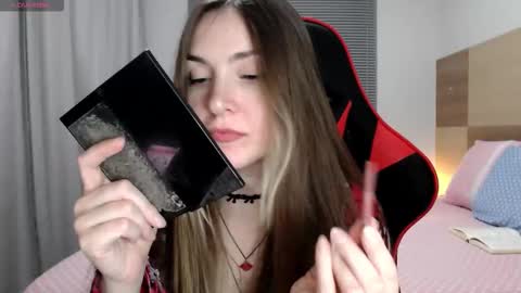 Ann online show from December 19, 3:24 am