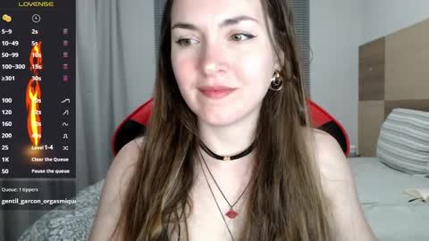 Snapshot of naughty_popa chatting on April 24, 2:14 am Ann online show from April 24, 2:14 am