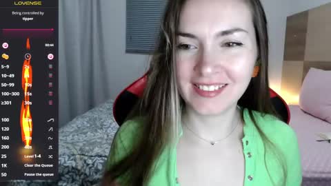 Snapshot of naughty_popa chatting on May 2, 3:22 am Ann online show from May 2, 3:22 am