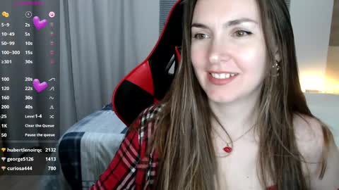 Snapshot of naughty_popa chatting on May 16, 8:33 am Ann online show from May 16, 8:33 am