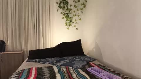 naughty_thompson1 online show from February 26, 5:06 am