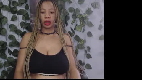 Snapshot of naughty_xxbunny chatting on January 31, 6:24 am beauty online show from January 31, 6:24 am