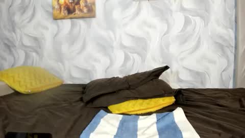 naughtybutterfly6 online show from December 14, 3:01 am