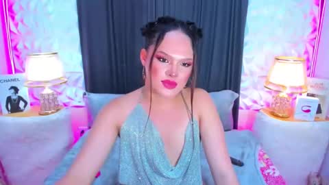 Snapshot of naughtychanell chatting on February 5, 6:56 am naughtychanell online show from February 5, 6:56 am