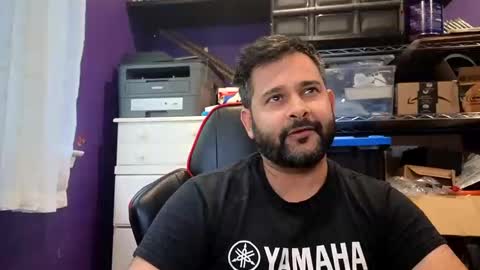 sakhtlaundaz online show from October 19, 8:09 pm