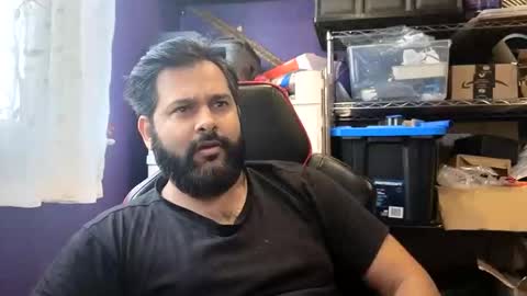 sakhtlaundaz online show from December 18, 3:18 pm