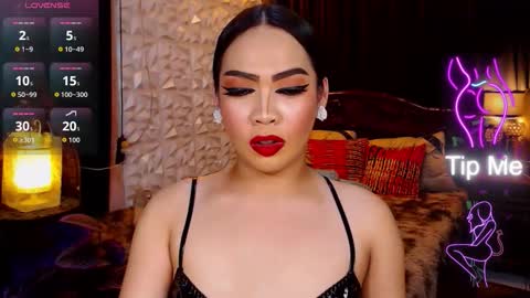 Snapshot of naughtyfridah chatting on April 23, 7:05 pm naughtyfridah online show from April 23, 7:05 pm
