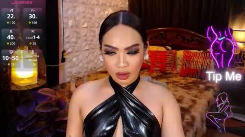 Snapshot of naughtyfridah chatting on April 27, 12:03 pm naughtyfridah online show from April 27, 12:03 pm