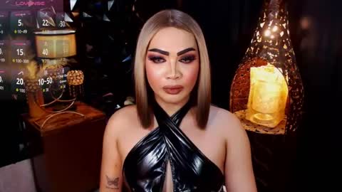 naughtyfridah online show from June 20, 5:38 pm