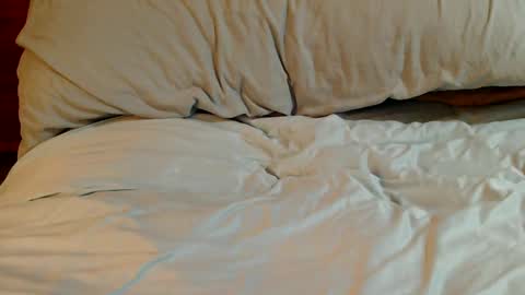 INDY online show from December 26, 9:44 am