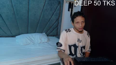 naughtyfusion_os online show from April 1, 12:39 pm