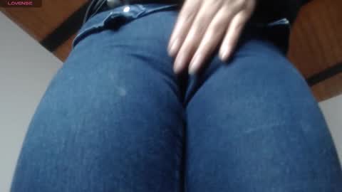 Snapshot of naughtyhotsquirt chatting on March 5, 11:28 am Kimberly online show from March 5, 11:28 am