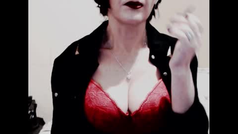 Jenny online show from January 15, 8:30 am