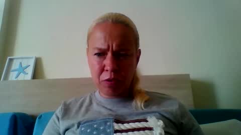 Snapshot of naughtyjennyblondeuk chatting on April 16, 1:56 pm naughtyjennyblondeuk online show from April 16, 1:56 pm