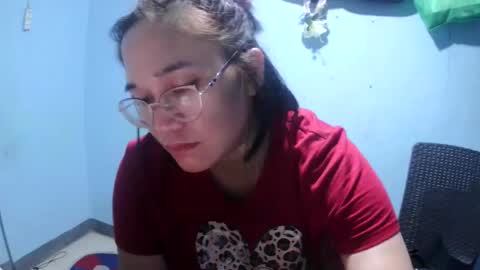 naughtykate69495126 online show from April 27, 10:24 am