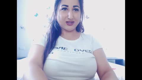 Snapshot of naughtymaya4you chatting on September 10, 8:03 am naughtymaya4you online show from September 10, 8:03 am