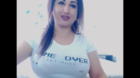 Snapshot of naughtymaya4you chatting on September 17, 10:06 am naughtymaya4you online show from September 17, 10:06 am