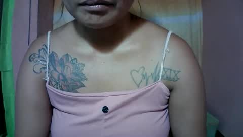 naughtymom_33 online show from October 28, 8:29 am