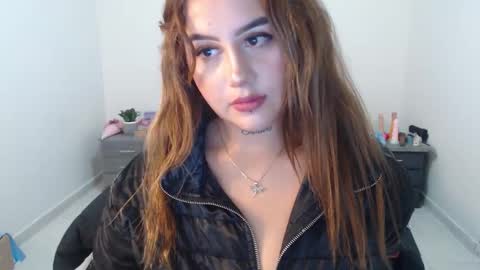 naughtyplayass online show from September 29, 6:35 pm