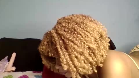 Sexy online show from May 5, 12:40 am