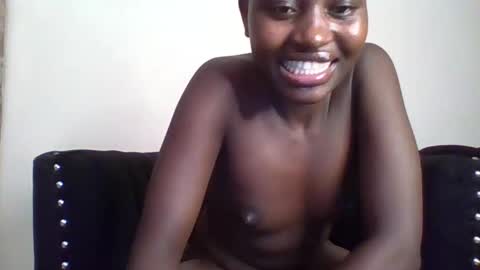 naughtyqueen12 online show from February 21, 2:16 pm