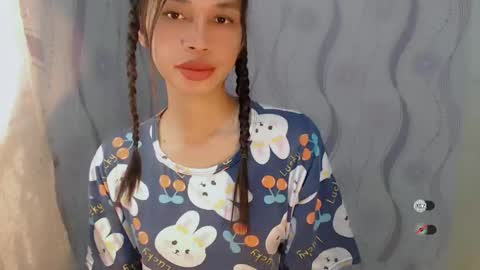 Celine online show from April 6, 4:46 am