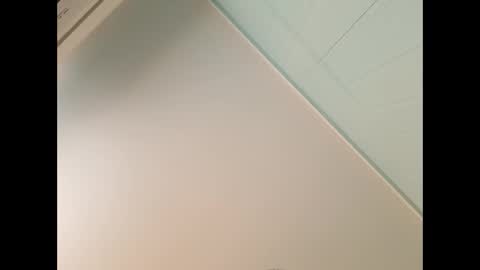 Snapshot of naughtyt333n chatting on December 15, 7:23 am Naughty Jess online show from December 15, 7:23 am