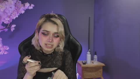 Navier  online show from October 27, 1:04 pm