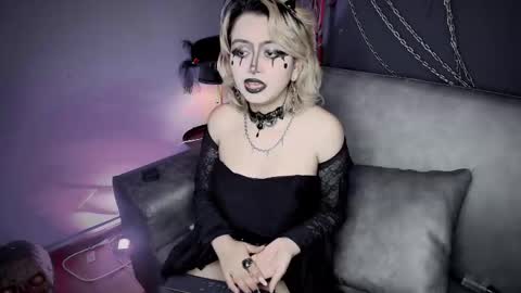 Navier  online show from December 22, 9:45 pm