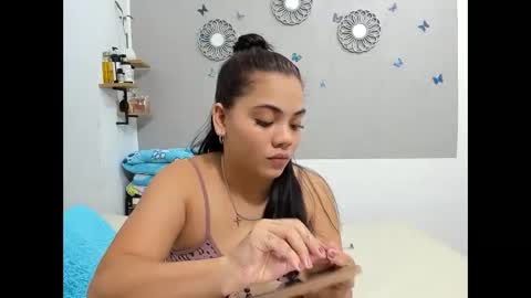 Snapshot of nay_and_aleja chatting on September 16, 1:28 am nay_and_aleja online show from September 16, 1:28 am