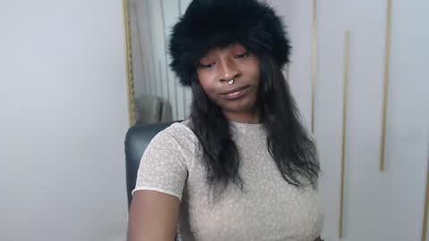 Nayaris 3 online show from May 4, 4:03 pm