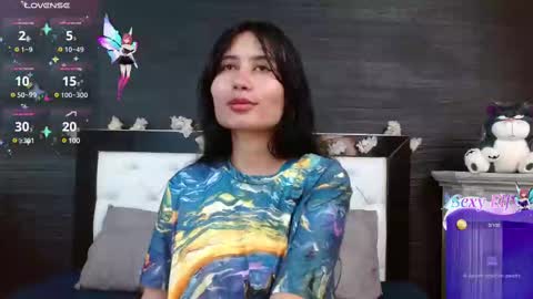 Snapshot of nayecloud chatting on February 26, 3:32 am Naye online show from February 26, 3:32 am