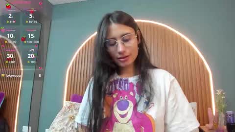 Snapshot of nayecloud chatting on September 19, 3:52 am Naye online show from September 19, 3:52 am
